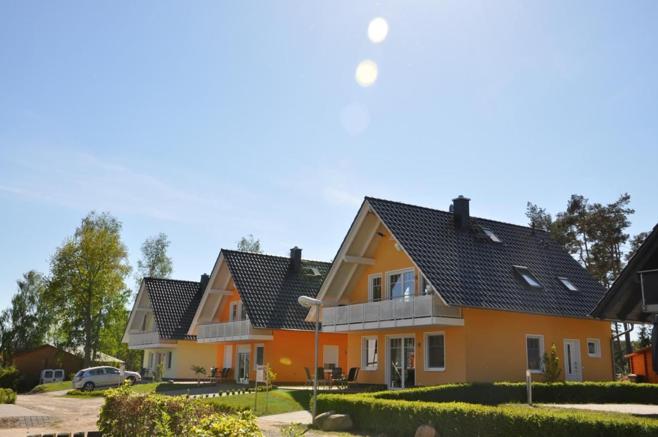 Ferienhaus Mueritzzauber / Og-Appartement Marienfelde Екстериор снимка