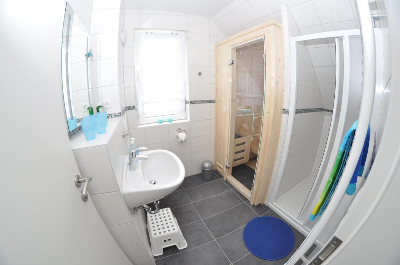 Ferienhaus Mueritzzauber / Og-Appartement Marienfelde Екстериор снимка